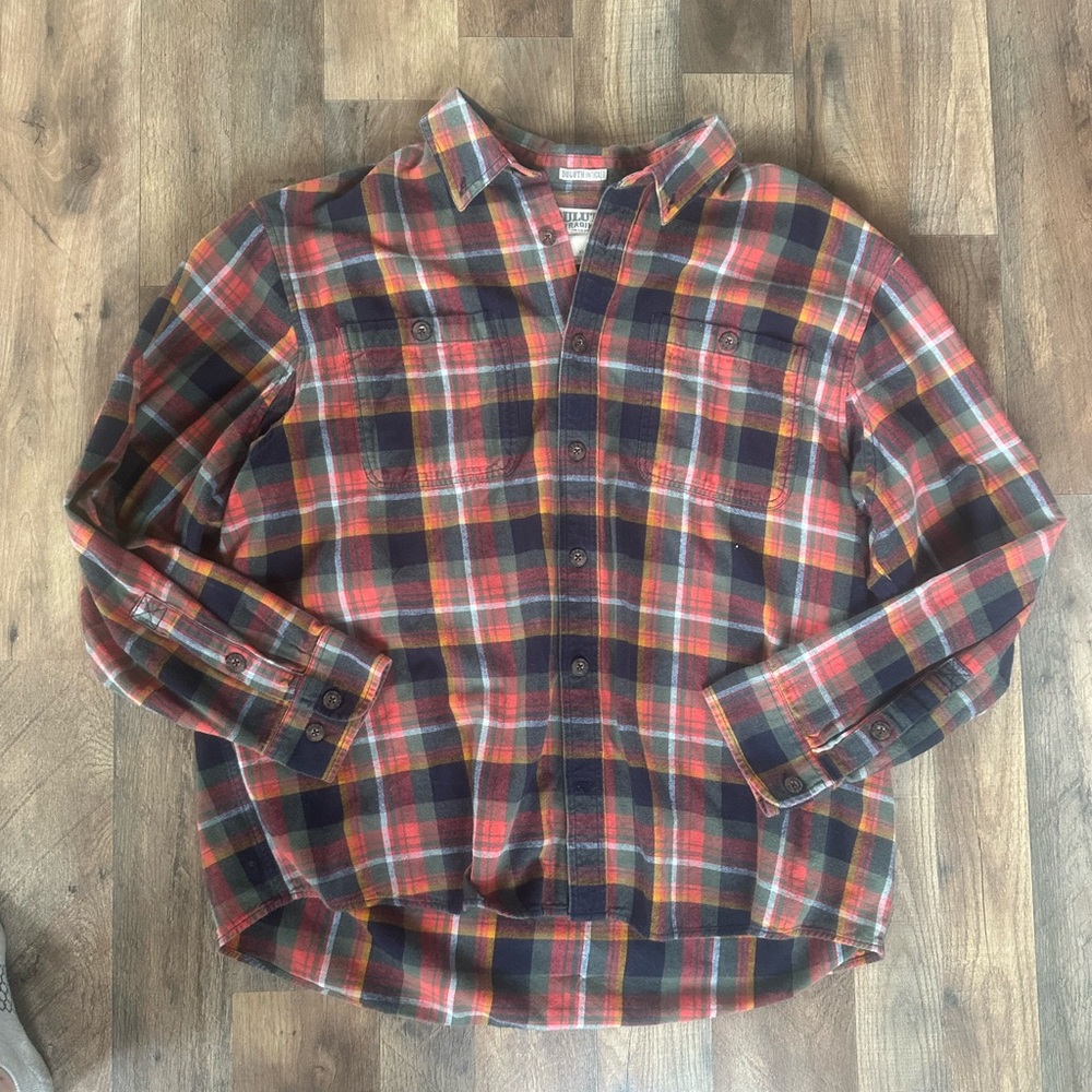 Duluth Trading Co Red and Blue Plaid Flannel Shirt